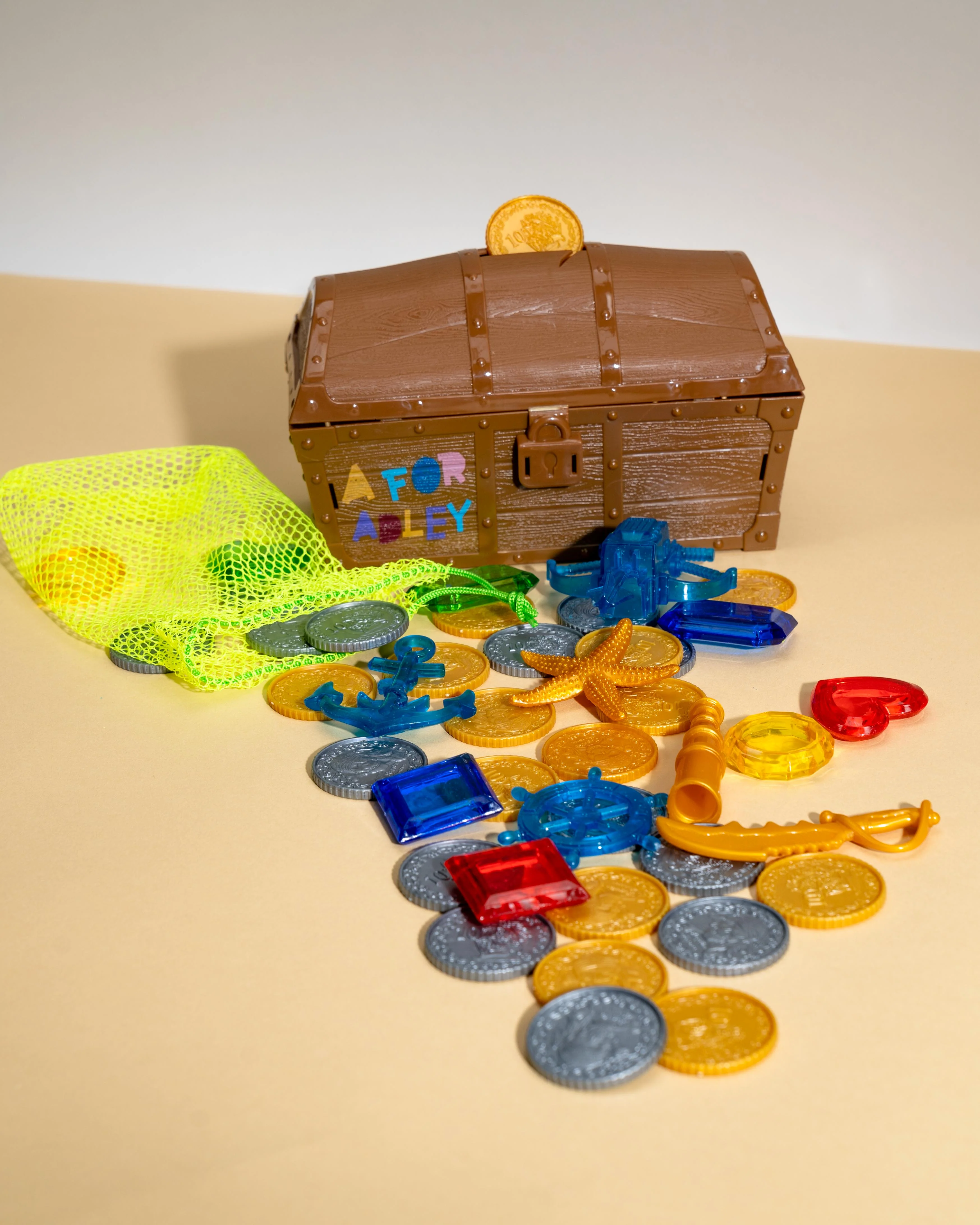 Pirates vs Fairies Treasure Dive Chest - Image 2